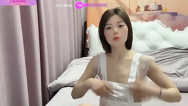 Snapshot of bao-bao- chatting on 02.25.26 bao-bao- online show from 02.25.26