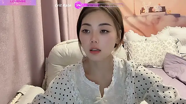 bao-bao- online show from 07.11.26