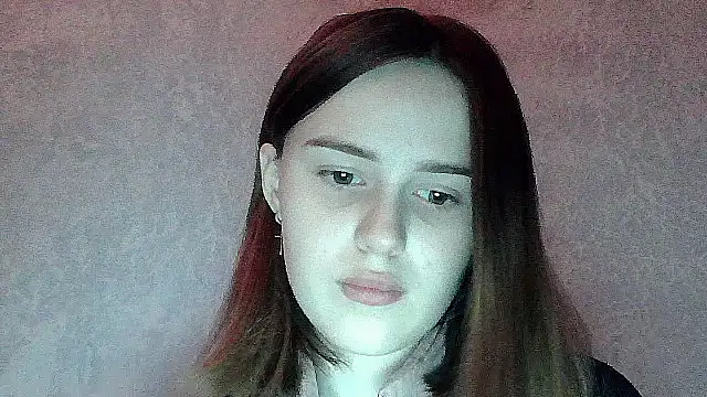 Snapshot of SweetLoraa chatting on 11.21.25 SweetLoraa online show from 11.21.25