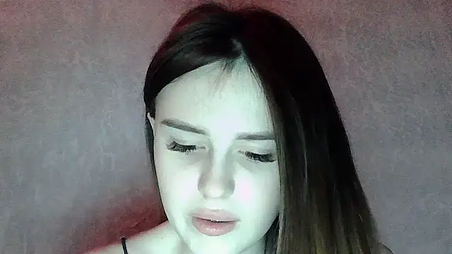 Snapshot of SweetLoraa chatting on 03.08.26 SweetLoraa online show from 03.08.26