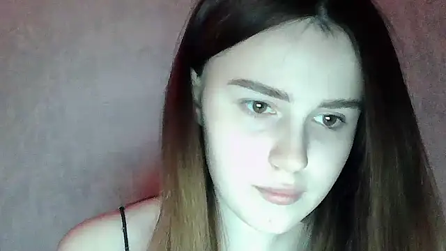 Snapshot of SweetLoraa chatting on 03.16.26 SweetLoraa online show from 03.16.26