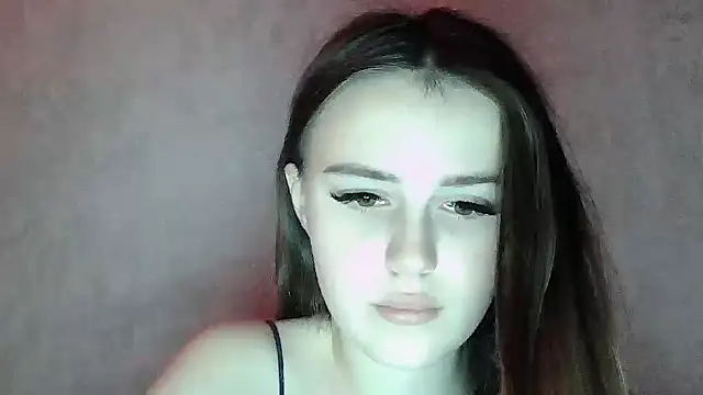 Snapshot of SweetLoraa chatting on 03.25.26 SweetLoraa online show from 03.25.26