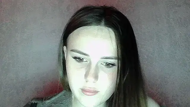 SweetLoraa online show from 04.29.26