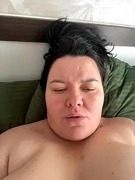 SunnyLeila2101 online show from 10.24.25