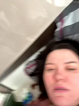 SunnyLeila2101 online show from 12.14.25