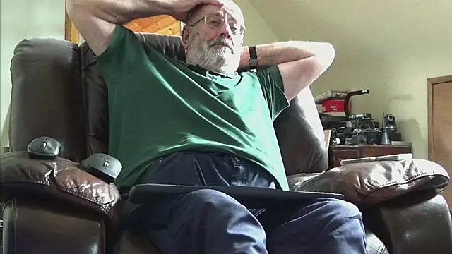 Snapshot of janzer13 chatting on 03.07.26 janzer13 online show from 03.07.26