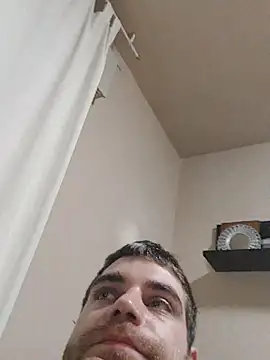 Snapshot of LoboSolitariooy chatting on 10.29.25 LoboSolitariooy online show from 10.29.25