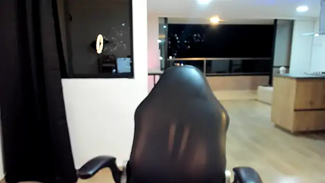 Snapshot of your_babydoll_ chatting on 02.12.26 your babydoll online show from 02.12.26