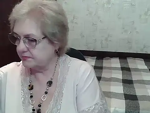 Renata62011 online show from 06.30.26