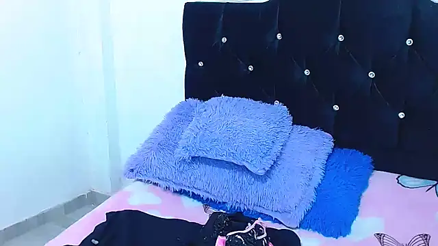 Snapshot of Gabi_Jhons_23 chatting on 11.10.25 Gabi Jhons 23 online show from 11.10.25