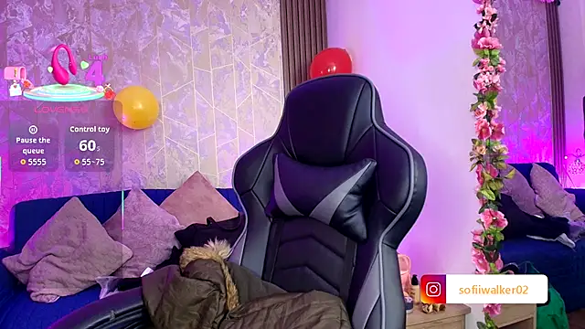 SophiaWalker 1 online show from 10.08.25