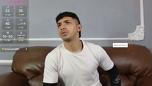 Snapshot of ArturoCardona_ chatting on 09.30.25 ArturoCardona online show from 09.30.25