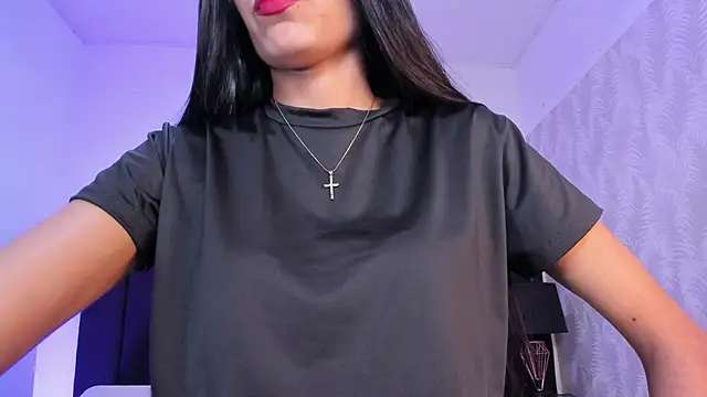 kaylaadams7 online show from 12.04.25