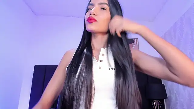 kaylaadams7 online show from 12.14.25