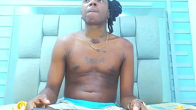 Snapshot of Black_Fire10 chatting on 12.16.25 Black Fire10 online show from 12.16.25