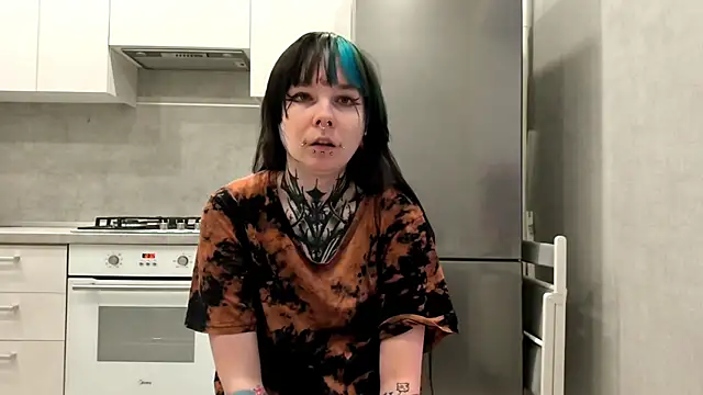 Snapshot of HighelikeGirl chatting on 01.06.26 HighelikeGirl online show from 01.06.26