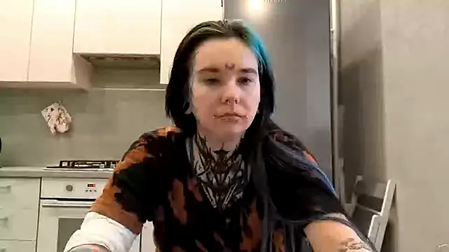 Snapshot of HighelikeGirl chatting on 02.11.26 HighelikeGirl online show from 02.11.26