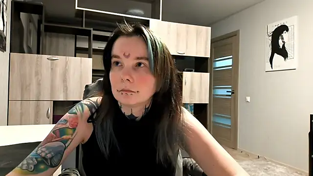 Snapshot of HighelikeGirl chatting on 03.26.26 HighelikeGirl online show from 03.26.26