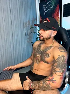 Snapshot of Nikola_Hank chatting on 09.10.25 Nikola Hank online show from 09.10.25