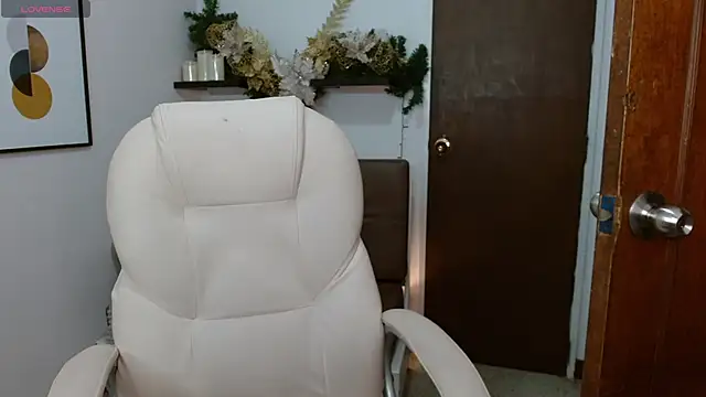   Damian    online show from 12.14.25