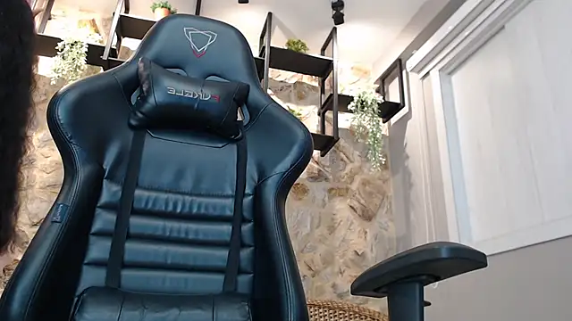 VenusBlazer online show from 09.17.25