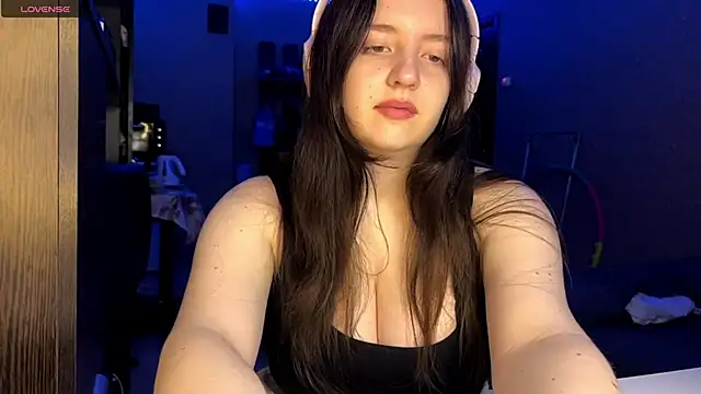 LauretteRagar online show from 09.29.25