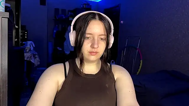 LauretteRagar online show from 10.16.25