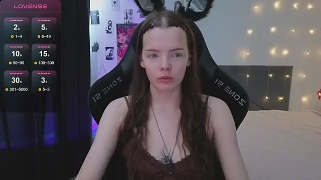 Luna Navy online show from 02.18.26