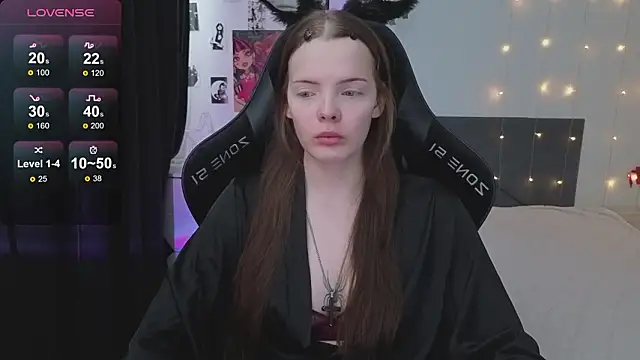 Luna Navy online show from 03.05.26