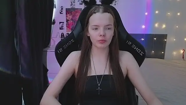 Luna Navy online show from 03.14.26