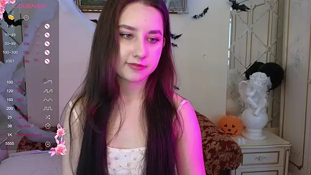 Eva Maller online show from 11.04.25