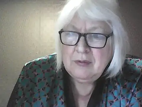 Alexia64231 online show from 04.21.26