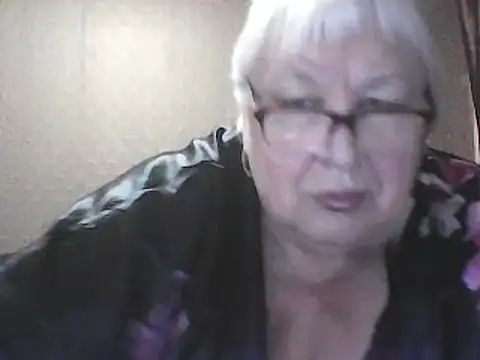 Snapshot of Alexia64231 chatting on 06.02.26 Alexia64231 online show from 06.02.26