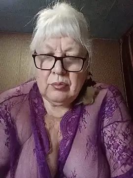 Snapshot of Alexia64231 chatting on 06.12.26 Alexia64231 online show from 06.12.26