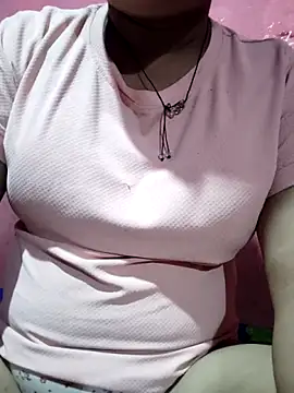 Snapshot of Bhabi-Hot0 chatting on 10.08.25 Bhabi-Hot0 online show from 10.08.25