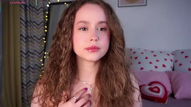 Snapshot of SusannaScholler chatting on 05.11.26 SusannaScholler online show from 05.11.26