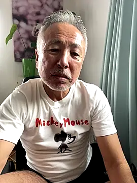 gholly2007 online show from 09.18.25