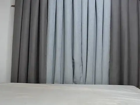 hot emman online show from 10.29.25