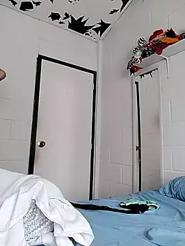 oxxy jean online show from 02.25.26