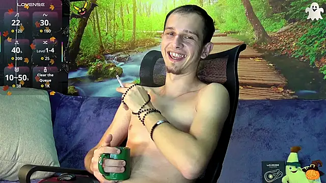 Snapshot of AxelMassimo chatting on 11.02.25 AxelMassimo online show from 11.02.25