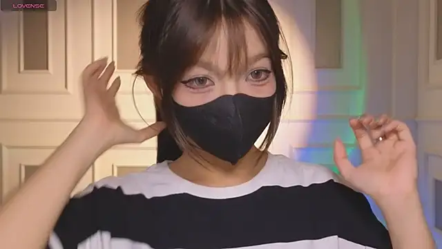      Panda      online show from 02.25.26