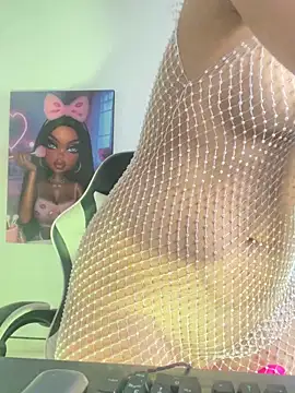 LuluMonroe Eup online show from 11.27.25