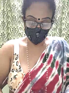 sweet-lotus online show from 09.27.25