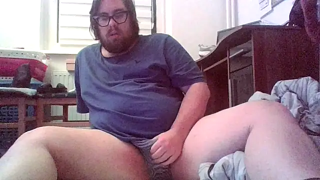 chubbyDavid1998 online show from 12.22.25