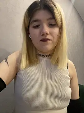 Cherry   Blossom online show from 01.17.26