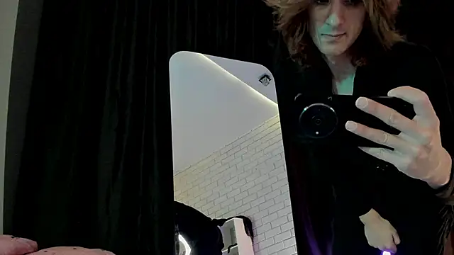 Anjela Botton online show from 12.15.25