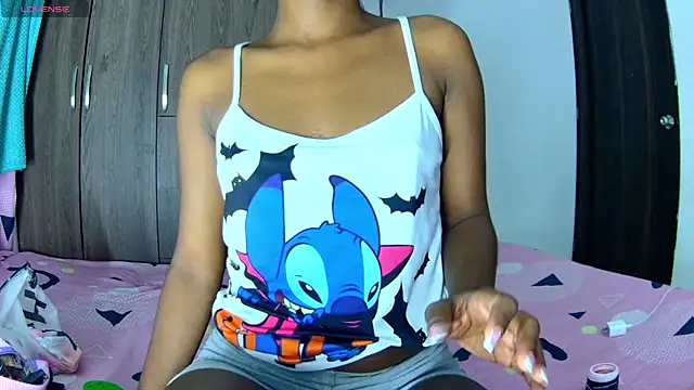 shantall ebony1 online show from 10.12.25