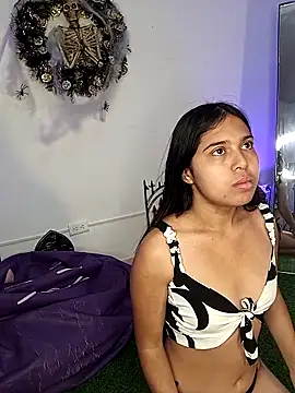 VioletaBliss1 online show from 10.28.25