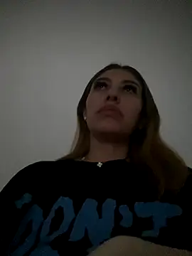 Snapshot of AriaBliss- chatting on 11.06.25 AriaBliss- online show from 11.06.25