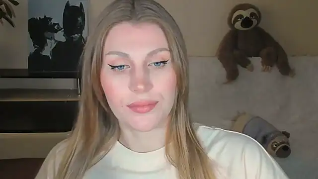 JuliaMuuun online show from 09.12.25